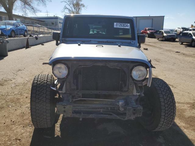 Photo 4 VIN: 1C4BJWDG8DL596561 - JEEP WRANGLER U 