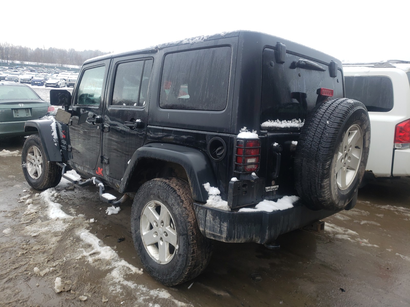 Photo 2 VIN: 1C4BJWDG8DL702605 - JEEP WRANGLER U 