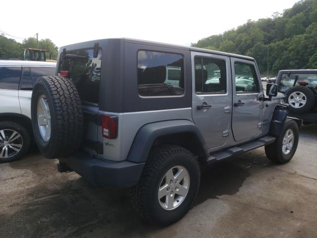 Photo 3 VIN: 1C4BJWDG8DL702930 - JEEP WRANGLER U 