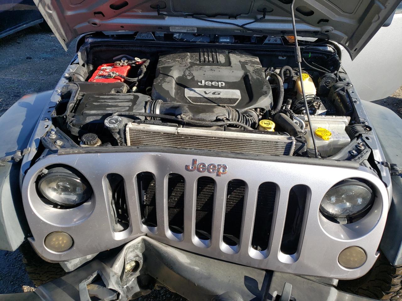 Photo 10 VIN: 1C4BJWDG8EL121235 - JEEP WRANGLER 