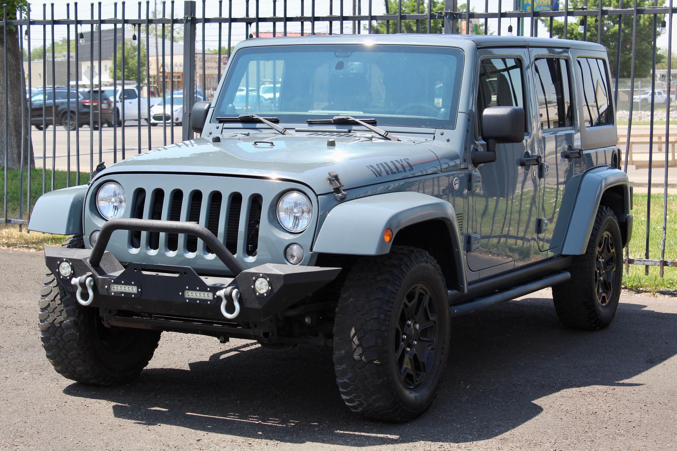 Photo 1 VIN: 1C4BJWDG8EL267280 - JEEP WRANGLER U 