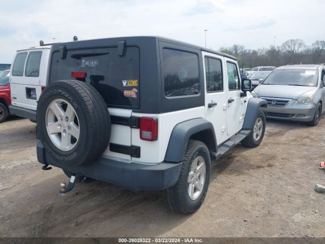 Photo 3 VIN: 1C4BJWDG8FL669821 - JEEP WRANGLER UNLIMITED 