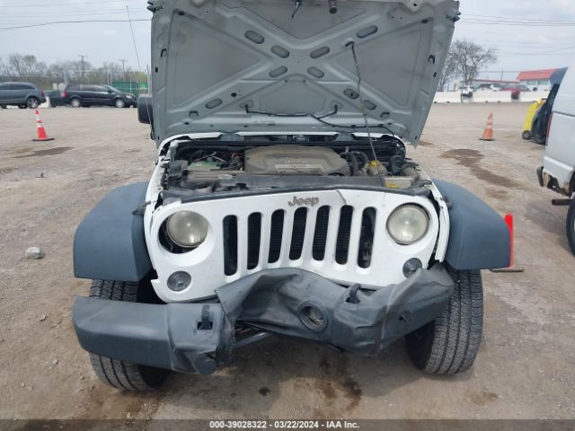 Photo 9 VIN: 1C4BJWDG8FL669821 - JEEP WRANGLER UNLIMITED 