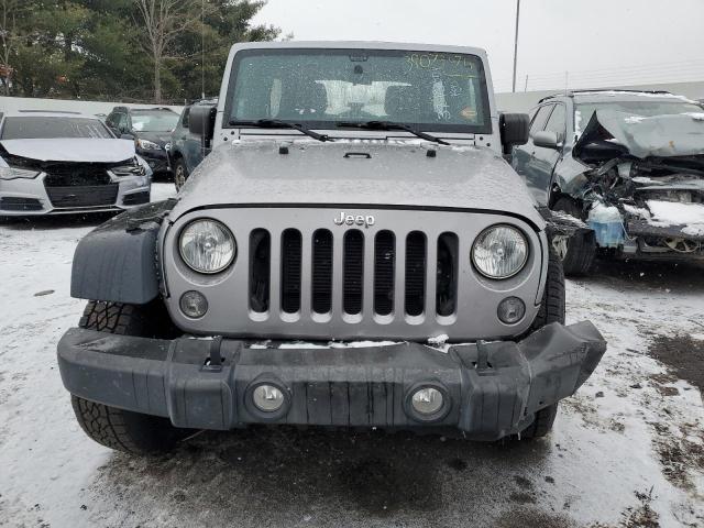 Photo 4 VIN: 1C4BJWDG8FL690930 - JEEP WRANGLER 