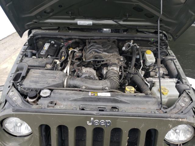 Photo 6 VIN: 1C4BJWDG8FL711341 - JEEP WRANGLER U 