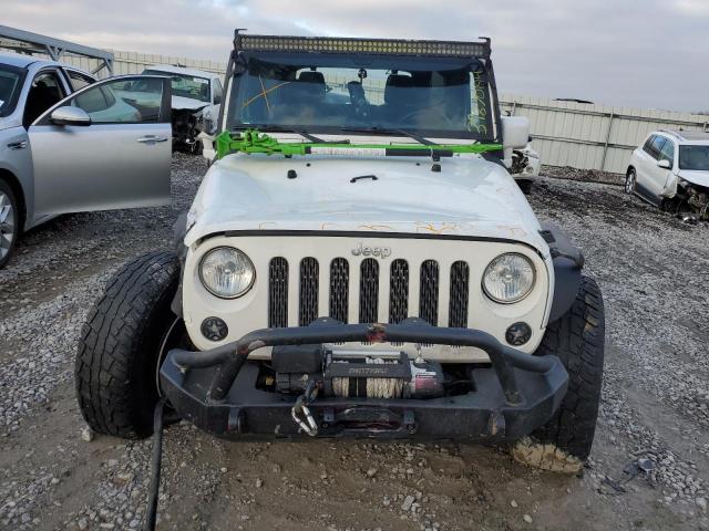 Photo 4 VIN: 1C4BJWDG8FL762368 - JEEP WRANGLER 