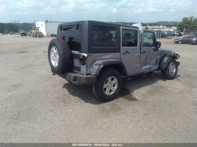 Photo 3 VIN: 1C4BJWDG8GL158448 - JEEP WRANGLER 