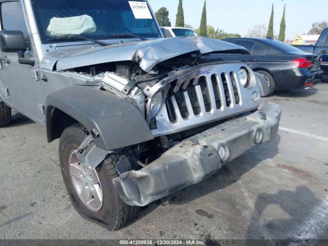 Photo 5 VIN: 1C4BJWDG8HL558463 - JEEP WRANGLER 