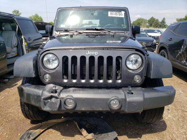 Photo 4 VIN: 1C4BJWDG8JL806880 - JEEP WRANGLER 