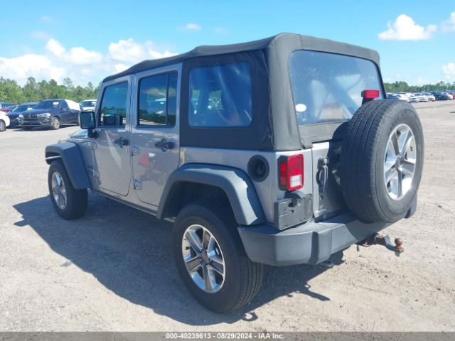 Photo 2 VIN: 1C4BJWDG8JL812338 - JEEP WRANGLER JK 