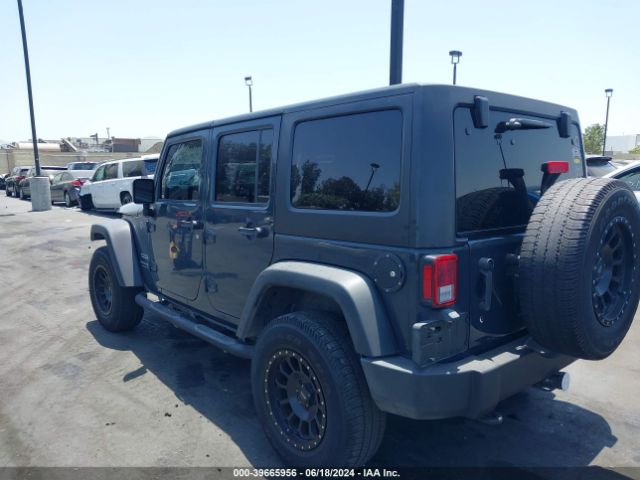 Photo 2 VIN: 1C4BJWDG8JL894488 - JEEP WRANGLER JK 