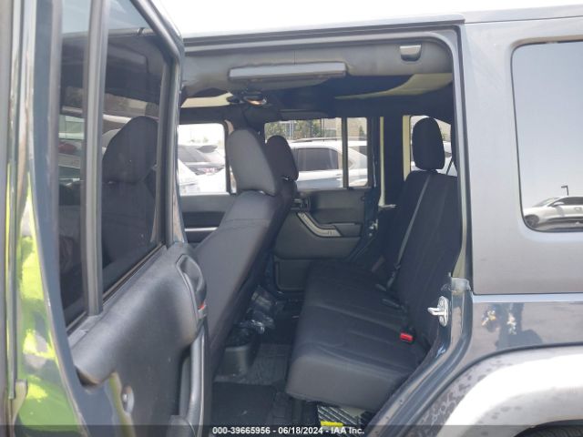 Photo 7 VIN: 1C4BJWDG8JL894488 - JEEP WRANGLER JK 