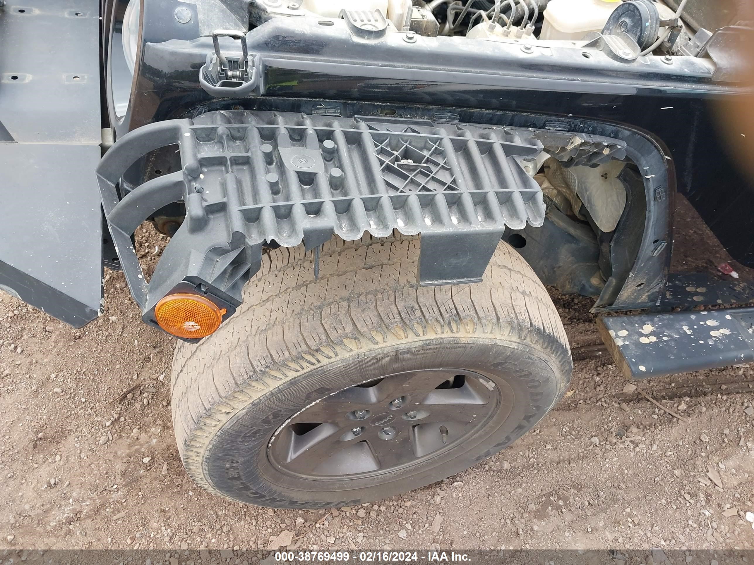 Photo 17 VIN: 1C4BJWDG8JL896385 - JEEP WRANGLER 