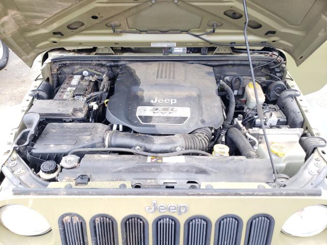 Photo 6 VIN: 1C4BJWDG9DL577758 - JEEP WRANGLER U 