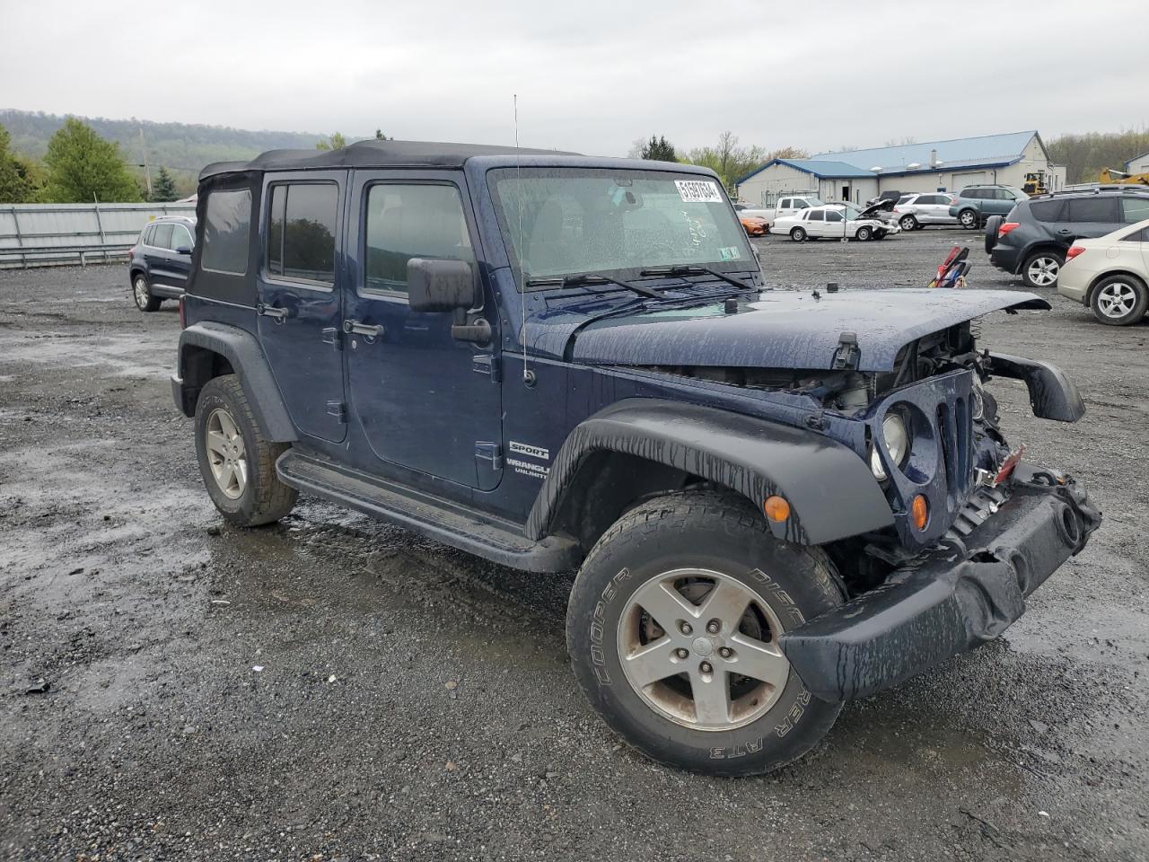 Photo 3 VIN: 1C4BJWDG9DL631107 - JEEP WRANGLER 