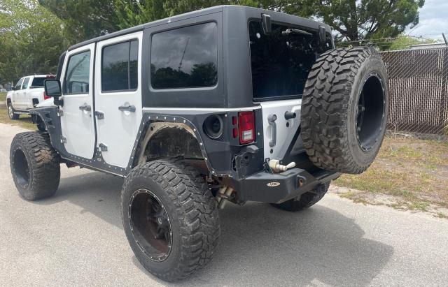 Photo 2 VIN: 1C4BJWDG9DL701513 - JEEP WRANGLER 