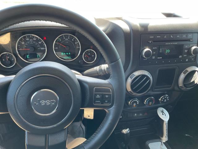 Photo 8 VIN: 1C4BJWDG9EL130719 - JEEP WRANGLER 