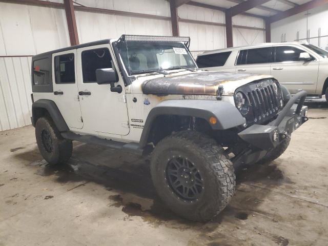 Photo 3 VIN: 1C4BJWDG9EL243697 - JEEP WRANGLER 