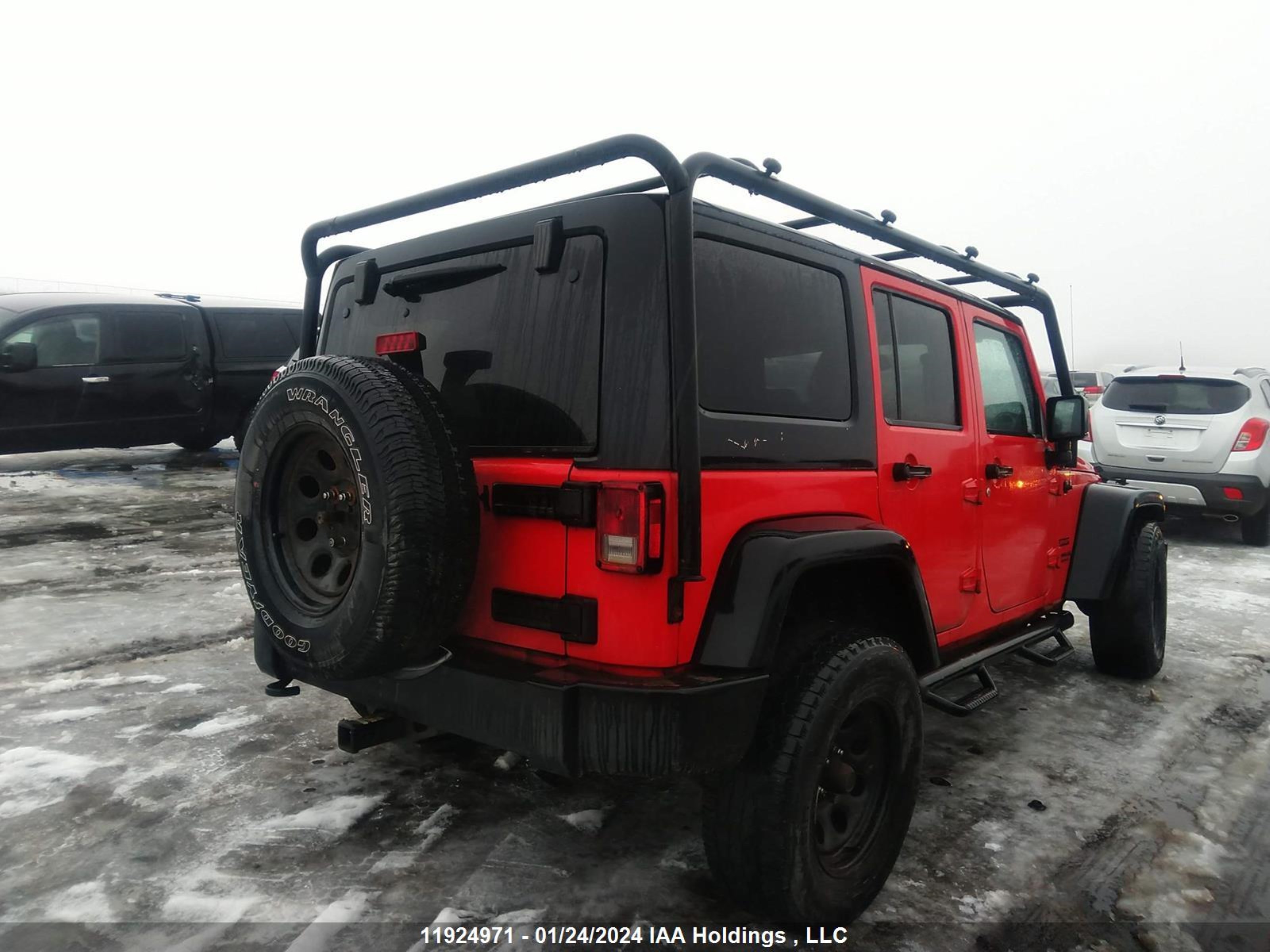 Photo 3 VIN: 1C4BJWDG9FL513867 - JEEP WRANGLER 