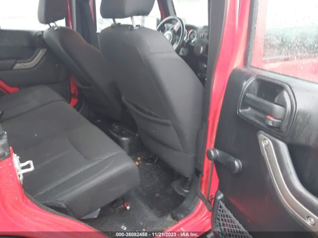 Photo 7 VIN: 1C4BJWDG9FL692783 - JEEP WRANGLER UNLIMITED 