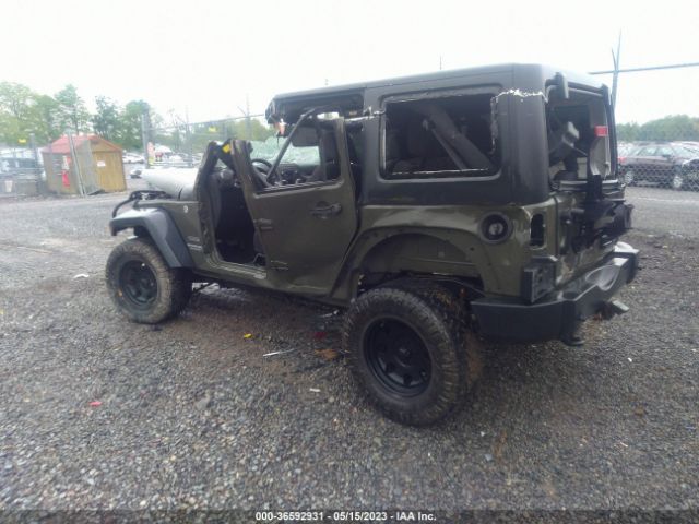 Photo 2 VIN: 1C4BJWDG9GL115057 - JEEP WRANGLER UNLIMITED 