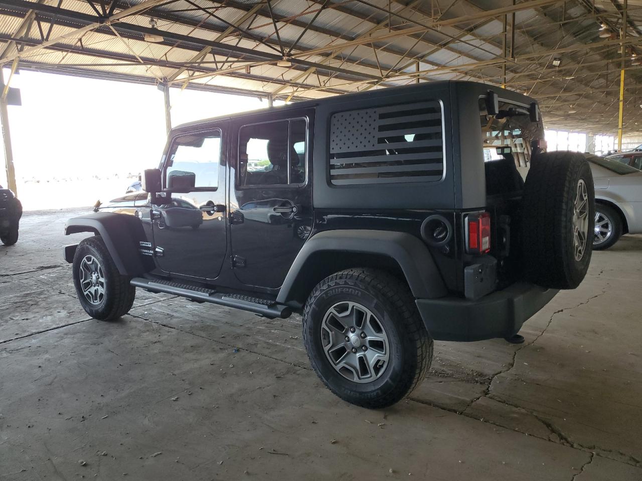 Photo 2 VIN: 1C4BJWDG9GL266254 - JEEP WRANGLER 