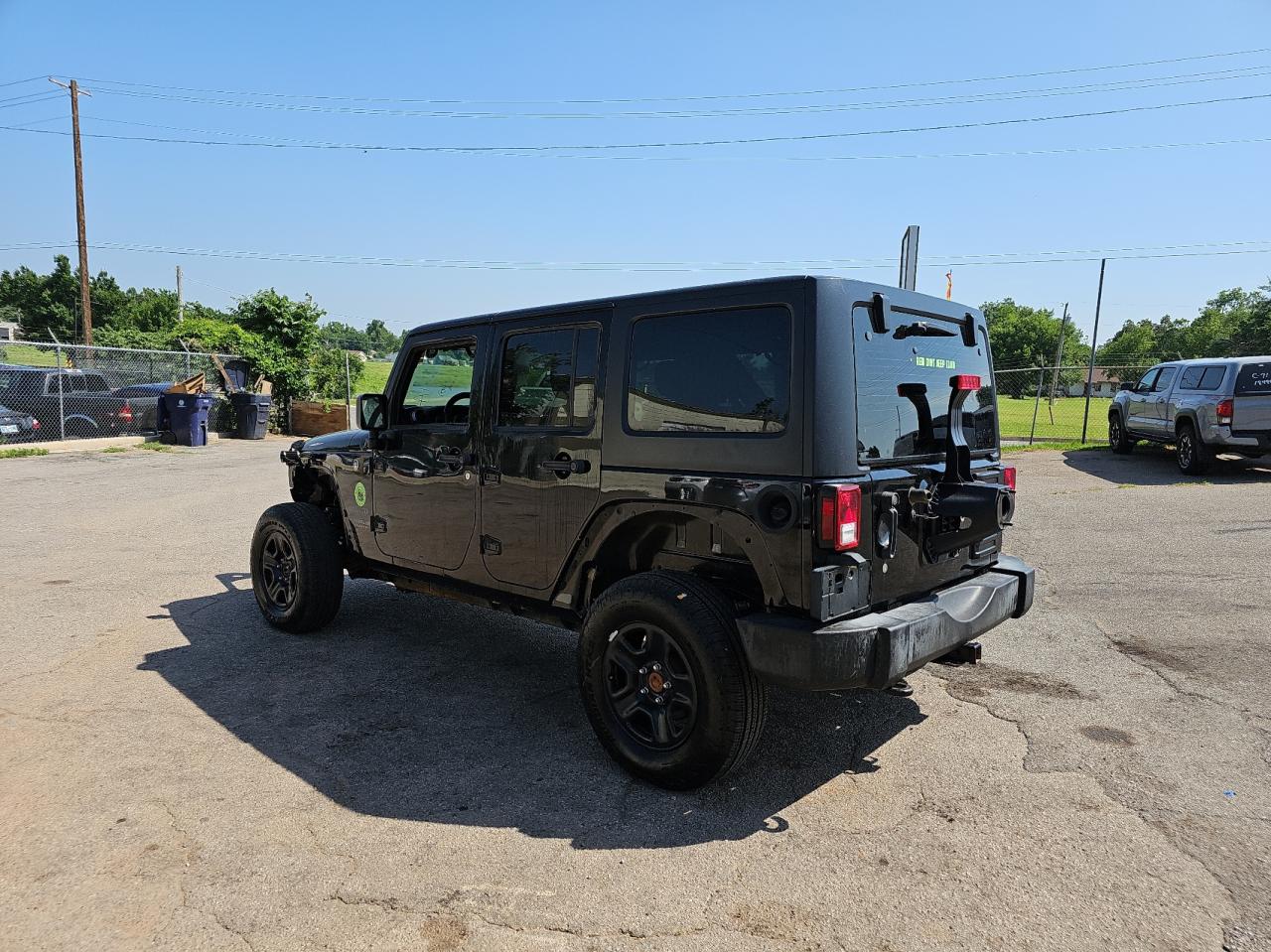 Photo 2 VIN: 1C4BJWDG9HL505657 - JEEP WRANGLER 