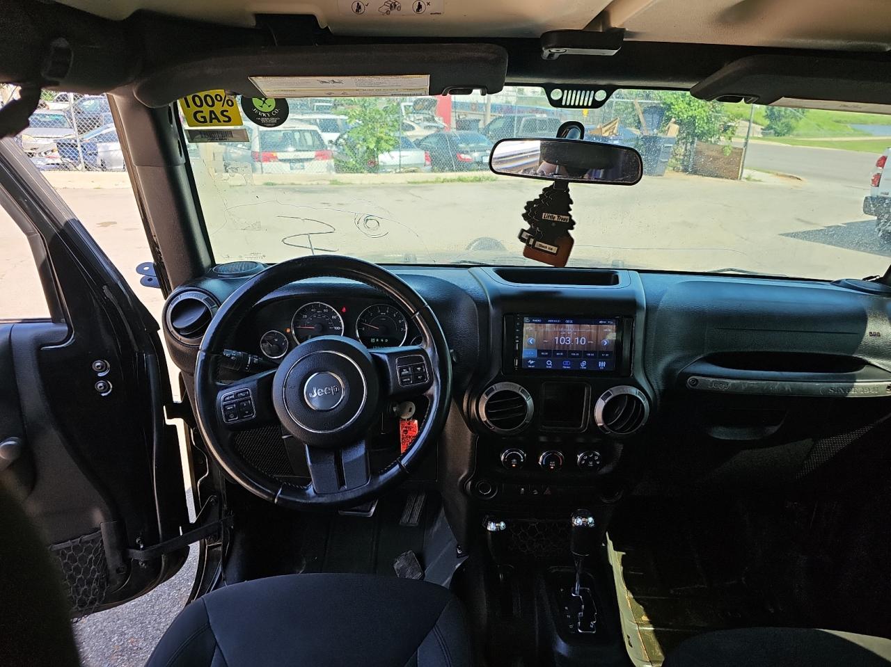 Photo 8 VIN: 1C4BJWDG9HL505657 - JEEP WRANGLER 