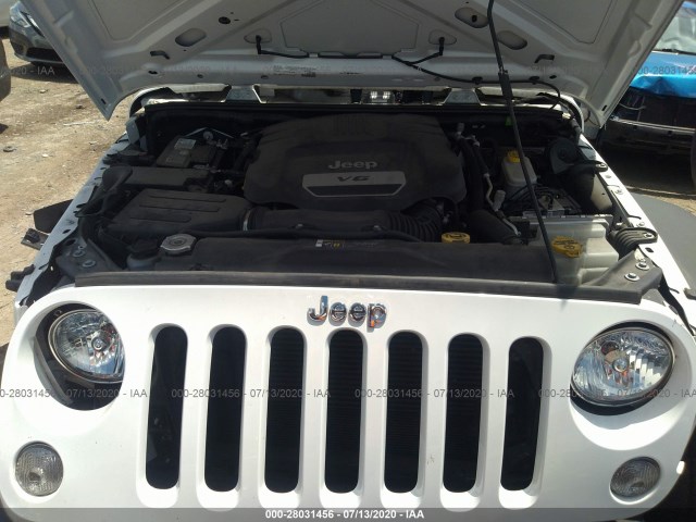 Photo 9 VIN: 1C4BJWDG9HL527092 - JEEP WRANGLER UNLIMITED 