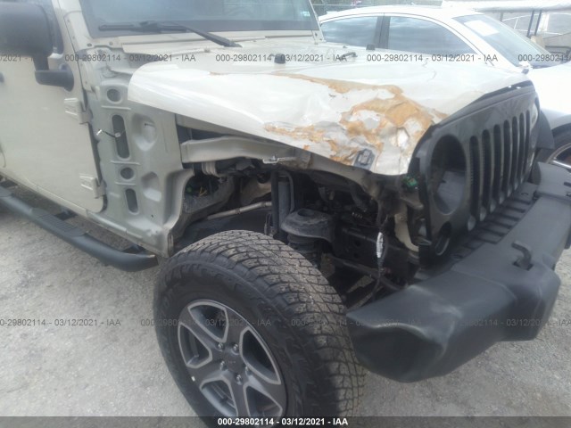 Photo 5 VIN: 1C4BJWDG9JL812333 - JEEP WRANGLER JK UNLIMITED 