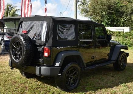 Photo 3 VIN: 1C4BJWDG9JL879546 - JEEP WRANGLER U 