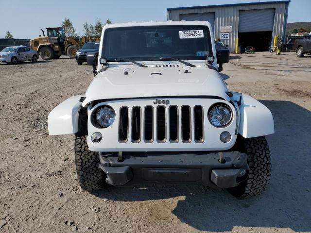 Photo 4 VIN: 1C4BJWDG9JL885198 - JEEP WRANGLER U 