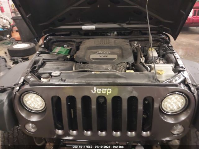 Photo 9 VIN: 1C4BJWDG9JL898047 - JEEP WRANGLER JK 