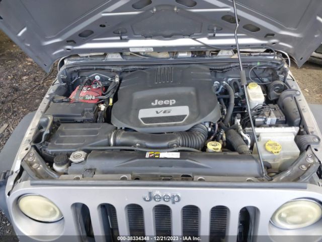 Photo 9 VIN: 1C4BJWDGXEL134133 - JEEP WRANGLER UNLIMITED 