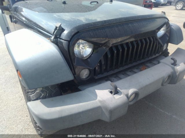 Photo 5 VIN: 1C4BJWDGXGL142526 - JEEP WRANGLER UNLIMITED 