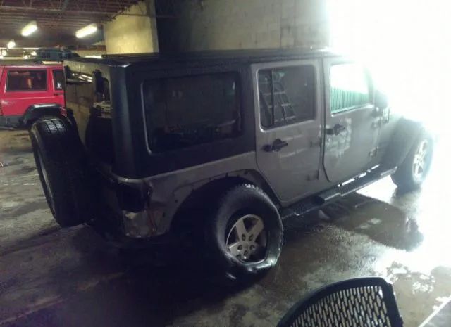 Photo 3 VIN: 1C4BJWDGXGL167135 - JEEP WRANGLER UNLIMITED 