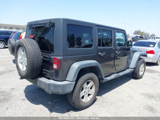 Photo 3 VIN: 1C4BJWDGXGL303599 - JEEP WRANGLER UNLIMITED 