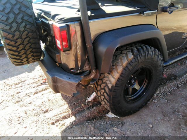 Photo 5 VIN: 1C4BJWDGXHL521334 - JEEP WRANGLER UNLIMITED 