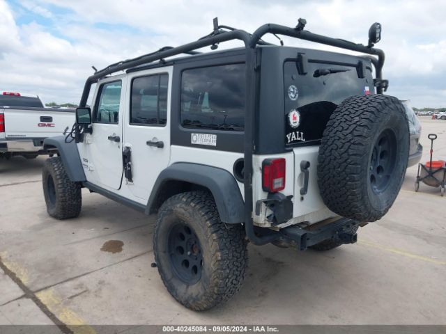 Photo 2 VIN: 1C4BJWDGXJL804192 - JEEP WRANGLER JK 