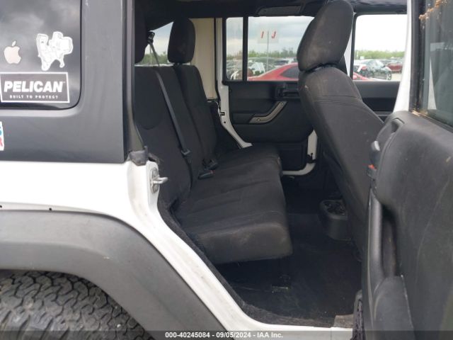 Photo 7 VIN: 1C4BJWDGXJL804192 - JEEP WRANGLER JK 