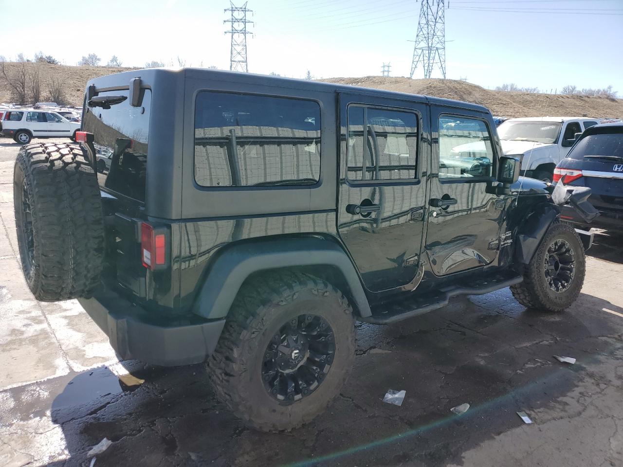 Photo 2 VIN: 1C4BJWDGXJL814995 - JEEP WRANGLER 