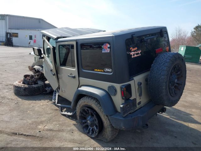 Photo 2 VIN: 1C4BJWDGXJL827908 - JEEP WRANGLER JK UNLIMITED 