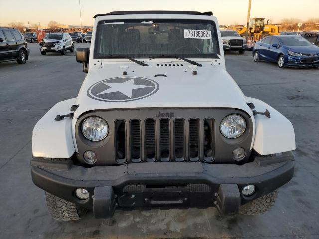 Photo 4 VIN: 1C4BJWDGXJL873805 - JEEP WRANGLER 