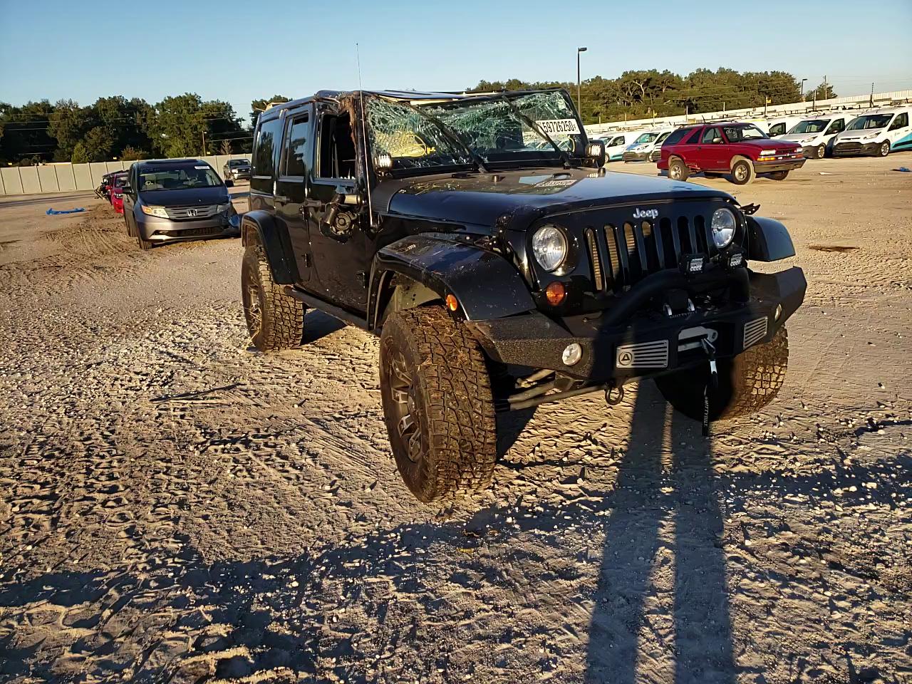 Photo 10 VIN: 1C4BJWEG0CL120477 - JEEP WRANGLER U 