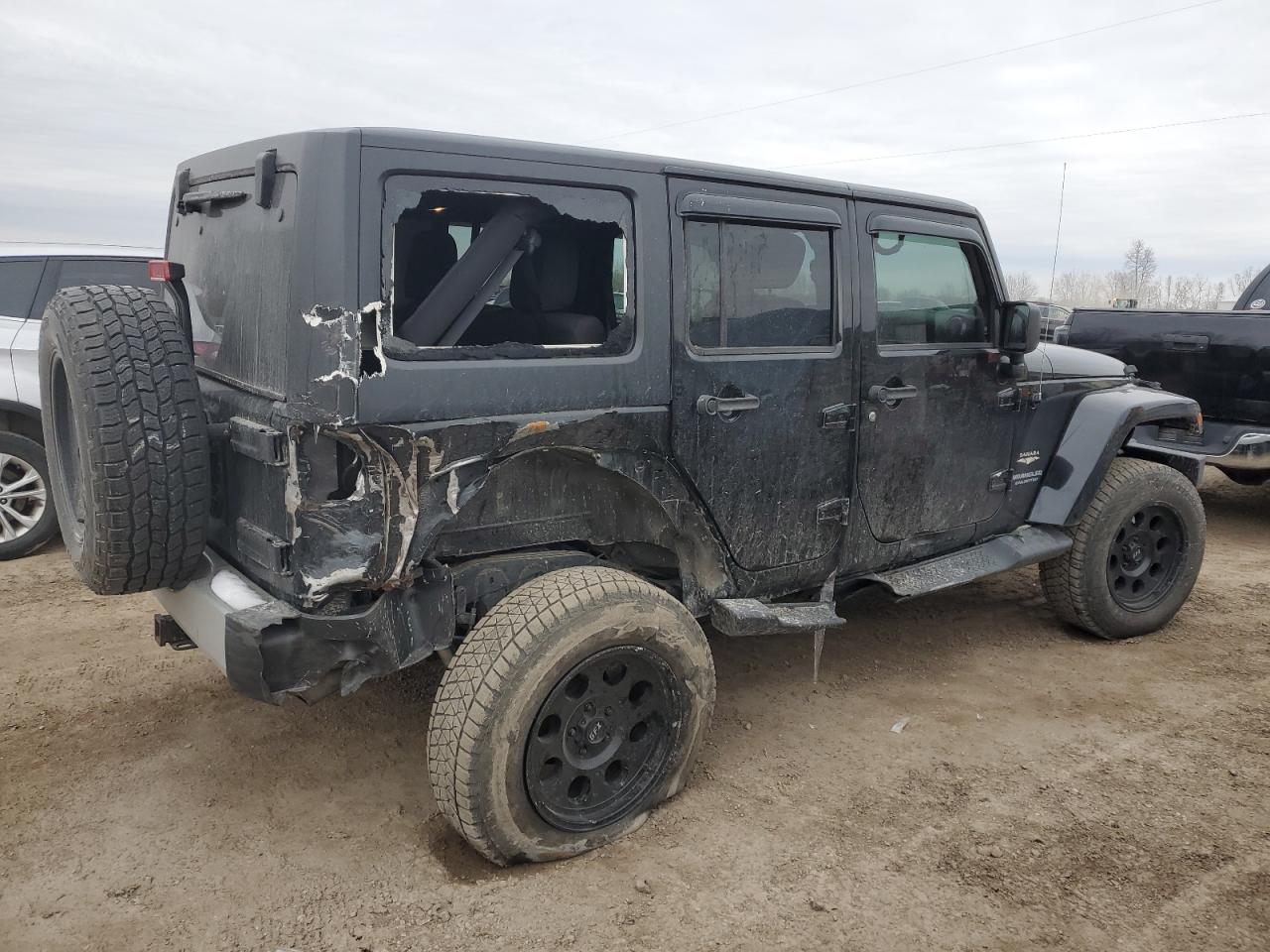 Photo 2 VIN: 1C4BJWEG0CL245253 - JEEP WRANGLER 