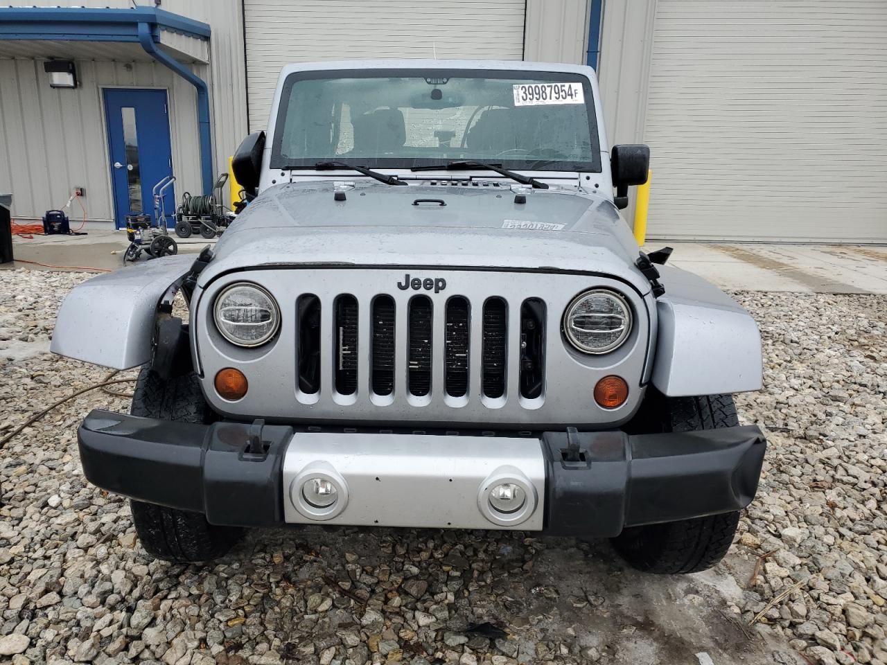 Photo 4 VIN: 1C4BJWEG0DL562127 - JEEP WRANGLER 