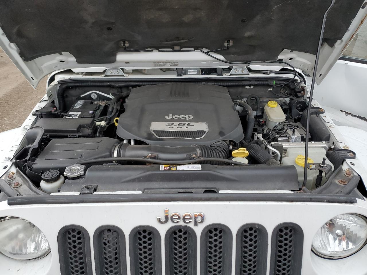 Photo 11 VIN: 1C4BJWEG0DL598772 - JEEP WRANGLER 