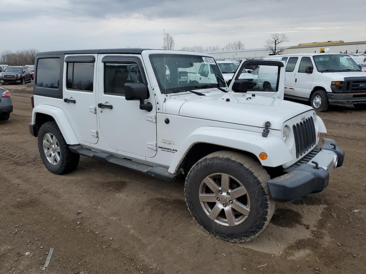 Photo 3 VIN: 1C4BJWEG0DL598772 - JEEP WRANGLER 