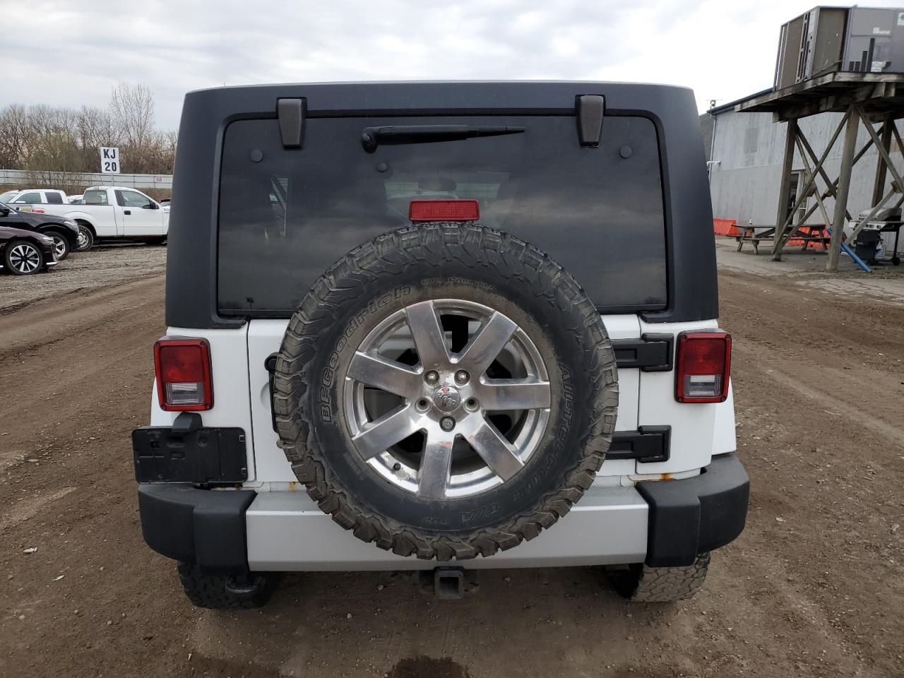 Photo 5 VIN: 1C4BJWEG0DL598772 - JEEP WRANGLER 