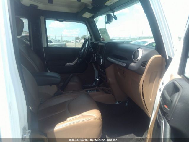 Photo 4 VIN: 1C4BJWEG0DL619538 - JEEP WRANGLER UNLIMITED 